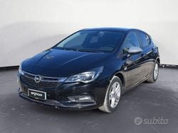Nero Usata 2017 Opel Astra Business Tre volumi | 8500 € (Buon prezzo)