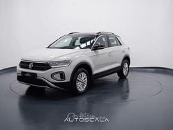 Grigio Usata 2024 VW T-Roc Life SUV | 29.990 € (Buon prezzo)