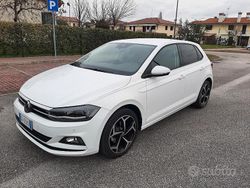 Bianco Usata 2021 VW Polo Highline Tre volumi | 16.300 € (Buon prezzo)