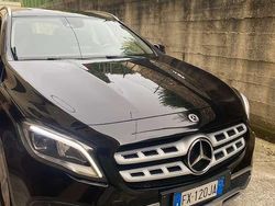 Nero Usata 2019 Mercedes GLA200 SUV | 25.000 € (Molto cara)