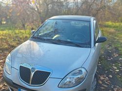 Usata 2003 Lancia Ypsilon Due volumi | 1700 € (Buon prezzo)