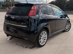 Nero Usata 2009 Fiat Grande Punto Sport Due volumi | 2000 € (Buon prezzo)