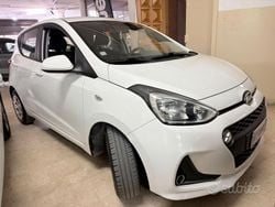 Bianco Usata 2018 Hyundai i10 Prime Due volumi | 8490 € (Ottimo prezzo)
