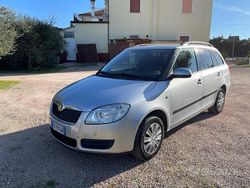 Grigio Usata 2009 Skoda Fabia Style Station wagon | 4200 €