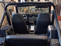 Nero Usata 1984 Jeep Renegade SUV | 14.000 €