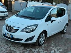Bianco Usata 2012 Opel Meriva Monovolume | 3800 € (Buon prezzo)