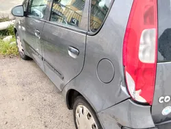 Usata 2006 Mitsubishi Colt Due volumi | 1000 €