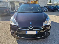 Lilla Usata 2015 Citroën DS3 Cabriolet Chic Cabrio | 5900 €