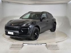 Nero Usata 2023 Porsche Macan SUV | 67.300 € (Buon prezzo)