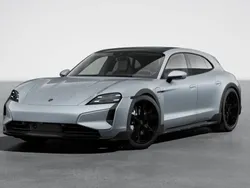Grigio ghiaccio metallizzato Nuova 2025 Porsche Taycan Turbo Cross Turismo Tre volumi | 213.532 €