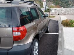 Marrone Usata 2011 Skoda Yeti SUV | 6950 € (Cara)