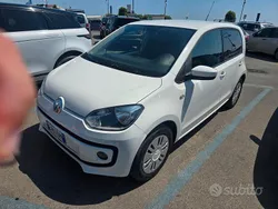 Bianco Usata 2012 VW up! Move Due volumi | 6499 € (Buon prezzo)