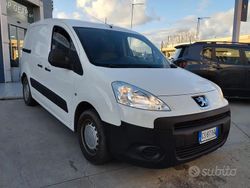 Bianco Usata 2011 Peugeot Partner Tepee Comfort Monovolume | 6900 € (Cara)