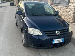 Blu Usata 2005 VW Fox Due volumi | 3000 € (Buon prezzo)