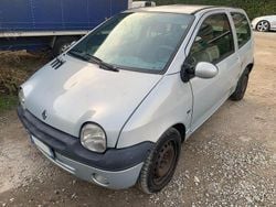 Grigio Usata 2004 Renault Twingo Due volumi | 1690 € (Ottimo prezzo)