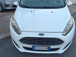 Bianco Usata 2013 Ford Fiesta Due volumi | 4490 € (Buon prezzo)