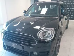 Nero Usata 2020 Mini Cooper Countryman Business SUV | 21.900 € (Buon prezzo)