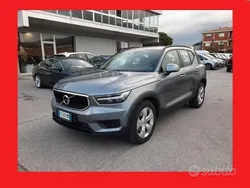 Blu/azzurro Usata 2018 Volvo XC40 Business Edition SUV | 21.390 € (Buon prezzo)