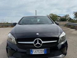Nero Usata 2016 Mercedes A180 Premium Tre volumi | 12.900 € (Buon prezzo)