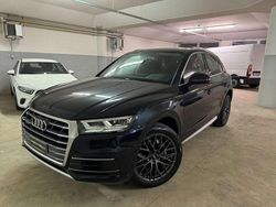 Blu Usata 2020 Audi Q5 Business SUV | 33.900 € (Buon prezzo)