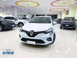 Bianco Usata 2022 Renault Clio V Business Tre volumi | 15.900 € (Buon prezzo)