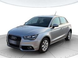 Argento Usata 2015 Audi A1 Sportback Attraction Due volumi | 9800 € (Ottimo prezzo)