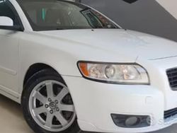 Usata 2009 Volvo V50 Momentum Station wagon | 2000 € (Ottimo prezzo)