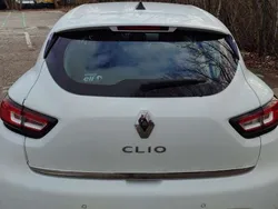 Bianco Usata 2018 Renault Clio IV Tre volumi | 6000 € (Cara)