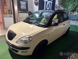 Beige Usata 2010 Lancia Ypsilon Due volumi | 3650 € (Buon prezzo)