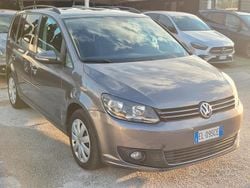 Grigio Usata 2011 VW Touran Comfortline Monovolume | 6600 € (Buon prezzo)