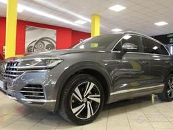 Grigio Usata 2019 VW Touareg SUV | 34.900 € (Super prezzo)
