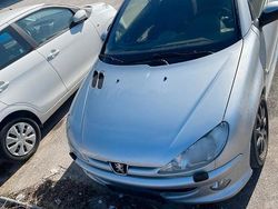Grigio Usata 2003 Peugeot 206 Cabrio | 4300 €