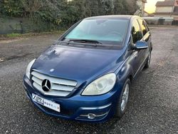 Blu Usata 2010 Mercedes B180 Executive Monovolume | 3200 € (Ottimo prezzo)