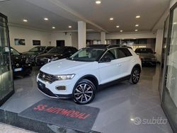 Bianco Usata 2020 VW T-Roc Style SUV | 23.990 € (Buon prezzo)