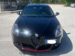 Nero Usata 2021 Alfa Romeo Giulietta Veloce Due volumi | 18.000 € (Buon prezzo)