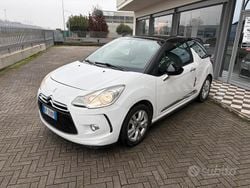 Bianco Usata 2012 DS Automobiles DS3 Chic Coupé | 4950 € (Buon prezzo)