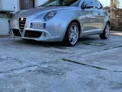 Usata 2010 Alfa Romeo MiTo Quadrifoglio Verde Due volumi | 6800 € (Buon prezzo)