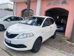 Bianco Usata 2018 Lancia Ypsilon Gold Due volumi | 7700 € (Ottimo prezzo)