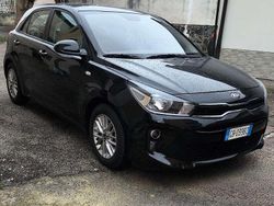 Usata 2020 Kia Rio Tre volumi | 8990 € (Super prezzo)