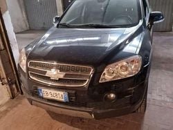 Nero Usata 2010 Chevrolet Captiva SUV | 4500 € (Buon prezzo)