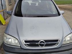Grigio Usata 2003 Opel Zafira Elegance Monovolume | 1000 € (Ottimo prezzo)