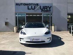 Bianco Usata 2021 Tesla Model 3 Standard Range Tre volumi | 27.900 € (Cara)