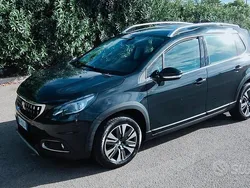 Grigio Usata 2019 Peugeot 2008 Allure SUV | 12.500 € (Ottimo prezzo)