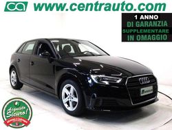 Nero Usata 2020 Audi A3 Business Tre volumi | 20.500 € (Buon prezzo)