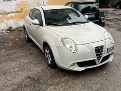 Usata 2010 Alfa Romeo MiTo Due volumi | 3000 € (Buon prezzo)