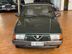 Verde Usata 1990 Alfa Romeo 75 Tre volumi | 8300 €