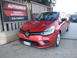 Rosso Usata 2019 Renault Clio GrandTour Intens Station wagon | 8900 € (Buon prezzo)