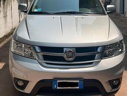 Argento Usata 2011 Fiat Freemont Urban SUV | 9000 € (Buon prezzo)