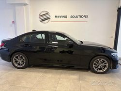 Nero Usata 2022 BMW 318 Sport Line Tre volumi | 27.400 € (Ottimo prezzo)