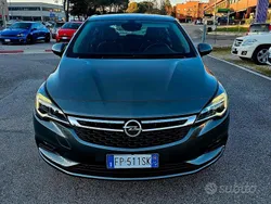 Grigio Usata 2018 Opel Astra Innovation Tre volumi | 8900 € (Ottimo prezzo)